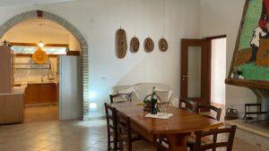 Solanas - Santa Barbara: villa indipendente immersa nel verde | Maison Prestige Villasimius