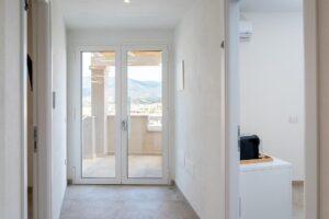Due residenze di design nel cuore di Villasimius – con terrazza panoramica e rendita garantita | Maison Prestige Villasimius