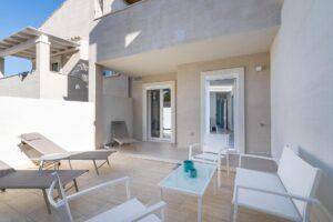 Due residenze di design nel cuore di Villasimius – con terrazza panoramica e rendita garantita | Maison Prestige Villasimius